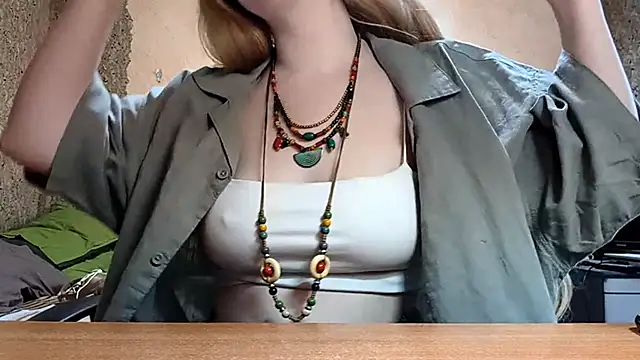 KateVibe_01 live cam on StripChat