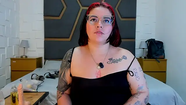 juana_valkiria webcam