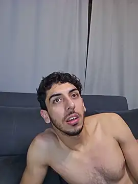 LeoyNicky98