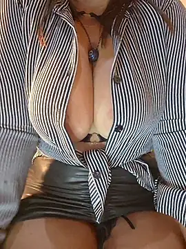 Paulette-squirt