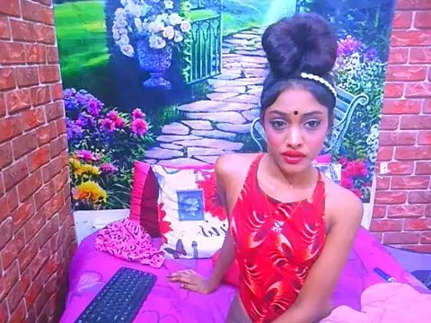 IndianPretty14u2Luv live cam on StripChat