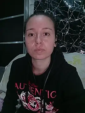 Venusluxodomme live cam on StripChat