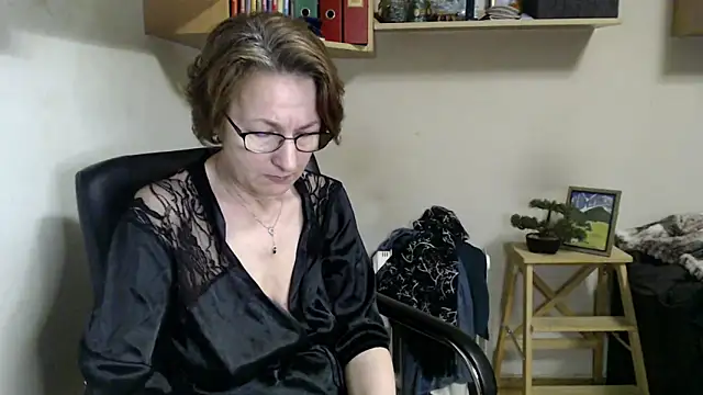katemodel webcam