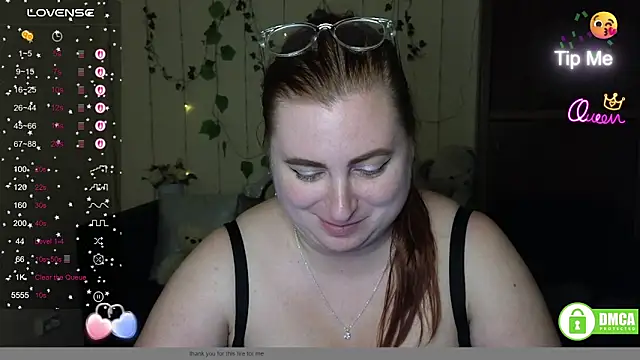 Alicia_love00 webcam