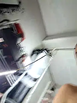Novalewis_ webcam