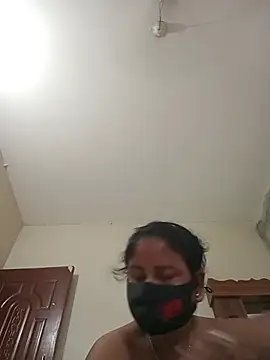 Neha-Roy webcam