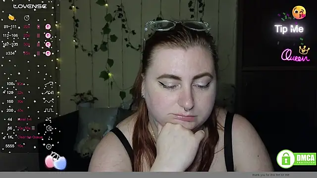 Alicia_love00 webcam