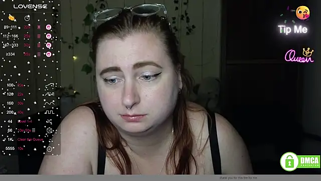 Alicia_love00 webcam