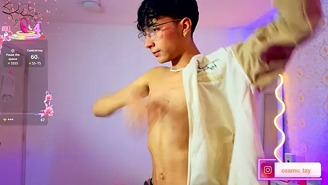 osamu_tay live cam on StripChat