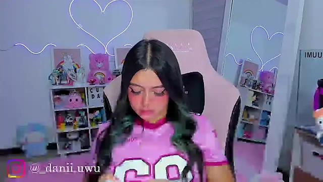 CuteDani_ webcam