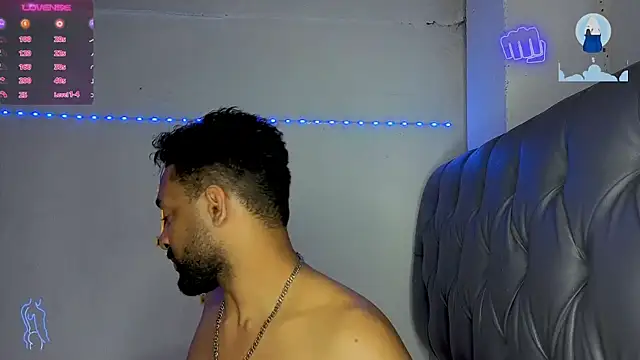 bbcblackhot34 live cam on StripChat