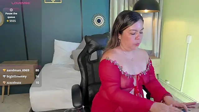nahia_13 webcam