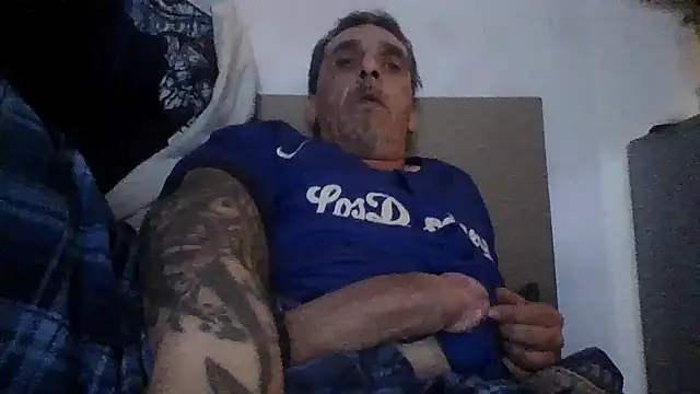 ShiftedSlam live cam on StripChat