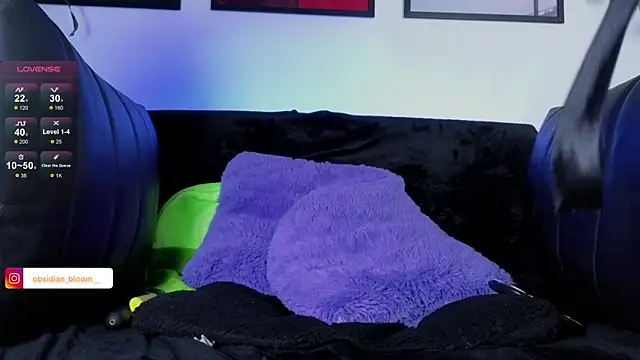 Alisson_Wynter webcam