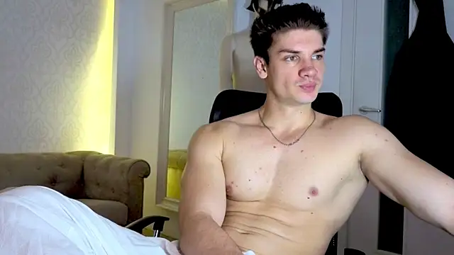 MaxKaiden webcam
