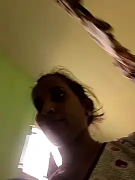 Sexy-Kajal2 webcam