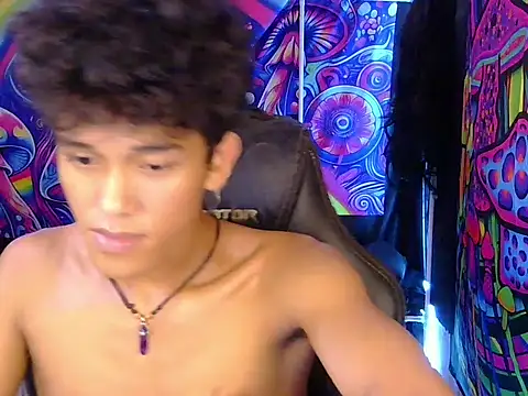 hugekenbigcock webcam