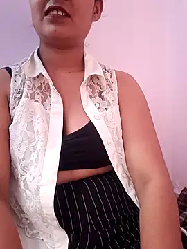 Beautiful_Eyees webcam