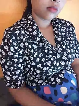 Sexy_Divya__ webcam
