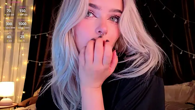 ShyniAlice webcam