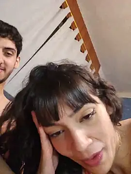LeoyNicky98 webcam