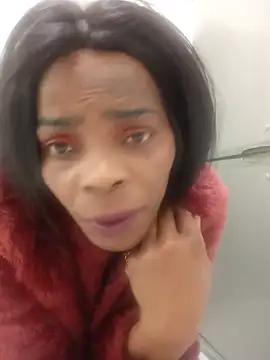 MaturePrettyLady01