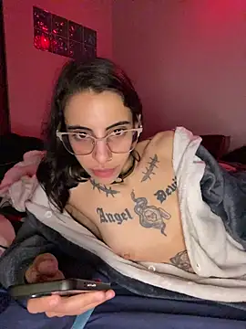 Poison_Ivy_29 webcam