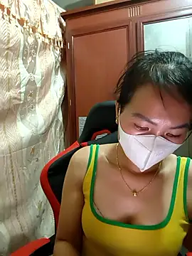 Yuy_sexyy webcam