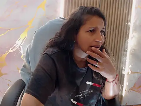 Danna_Sg webcam