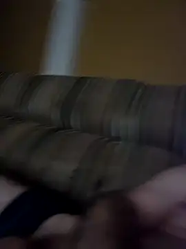 Maturesexyman webcam