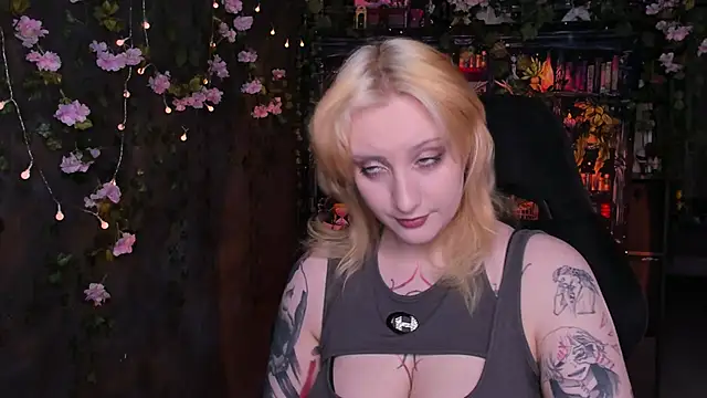AsheLucker webcam