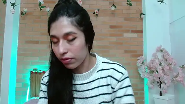 adriscute webcam