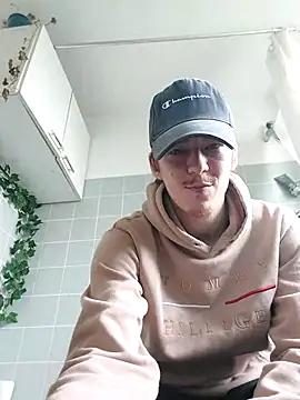 Toyjungee webcam
