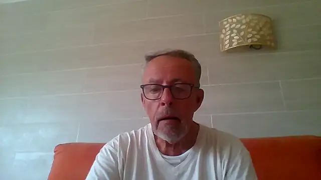 tuggy59 (M grandpa) - cum with me masurbador