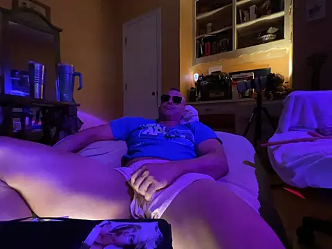 daddydonkey84 (Ask my age) - #american #big-cocks #cam2cam #cumshot #daddies #ejaculation #hd #luxurious-privates #massage #muscular #recordable-privates #recordable-publics #rubbing #shaven #small-audience #straight #striptease #uncut #white