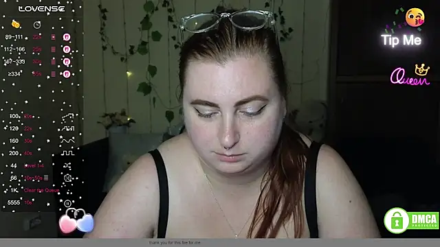 Alicia_love00 webcam