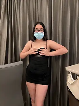 jAsMinE678