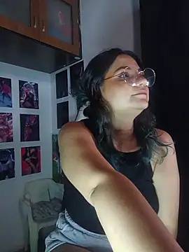 gigiqueen_18 webcam