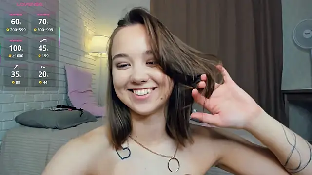 KayleenCurtis live cam on StripChat