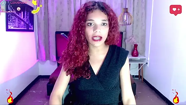 luisa__torres live cam on StripChat