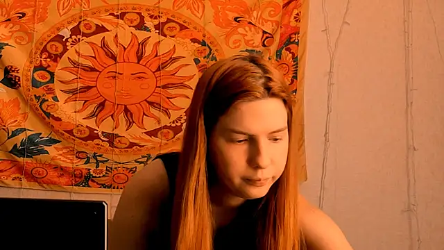 AliceCUNTach live cam on StripChat