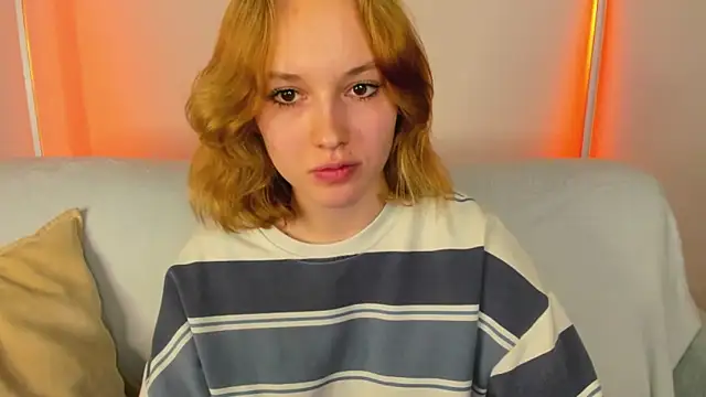 RikkiChoco live cam on StripChat