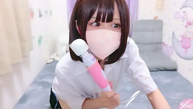 Nazuna_727 webcam
