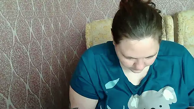 ElviraOreilllyX live cam on StripChat