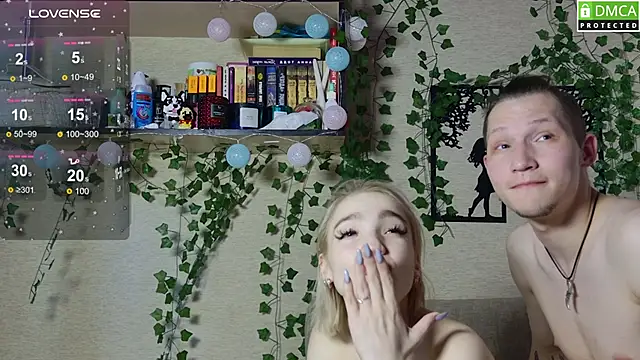Girl_Meow18 webcam