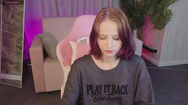 AliceJohansone webcam