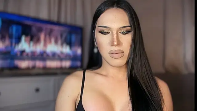 Ts_glamxx live cam on StripChat