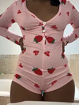 NaughtyShawdy
