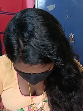 sirisha__9 live cam on StripChat