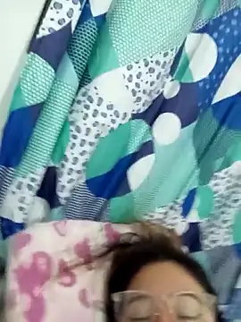 Brittany_G live cam on StripChat